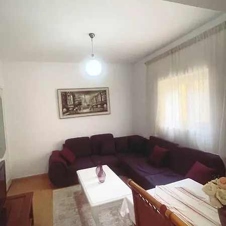 Apartment The Urbanite